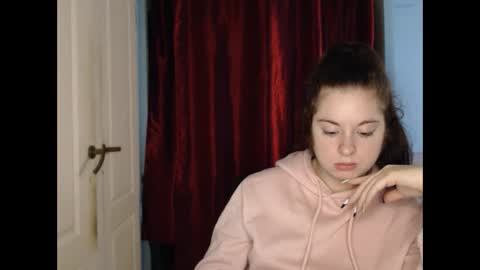 Snapshot of theblackdiamond194588 chatting on October 19, 2025, 9:10 am raissa online show from October 19, 2025, 9:10 am