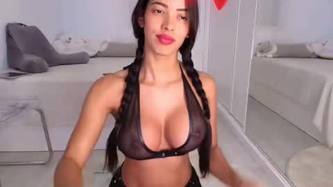 Snapshot of thebluelagoon30 chatting on October 3, 2025, 2:41 am valeria online show from October 3, 2025, 2:41 am