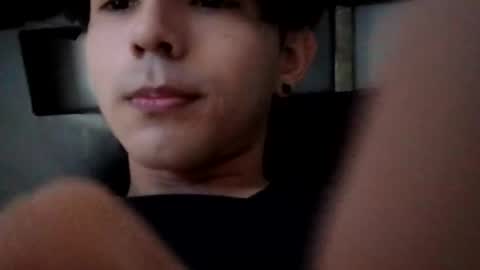 Snapshot of thebluesky_18 chatting on October 20, 2025, 7:36 pm thebluesky_18 online show from October 20, 2025, 7:36 pm