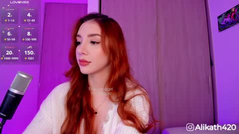 Snapshot of thecosmicgirl chatting on February 18, 2026, 4:36 pm Alicia Alikath online show from February 18, 2026, 4:36 pm