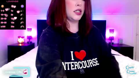 Snapshot of thecrystalcream chatting on March 4, 2026, 6:58 pm thecrystalcream online show from March 4, 2026, 6:58 pm