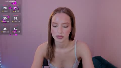 Olivia online show from May 6, 2026, 7:08 pm