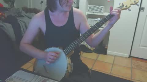 Snapshot of thedevilstwink chatting on February 11, 2026, 5:12 am thedevilstwink online show from February 11, 2026, 5:12 am