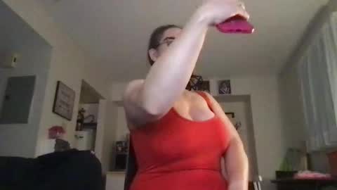 Snapshot of thedevinemilf chatting on September 15, 2025, 1:38 am Masked Milf Christina online show from September 15, 2025, 1:38 am