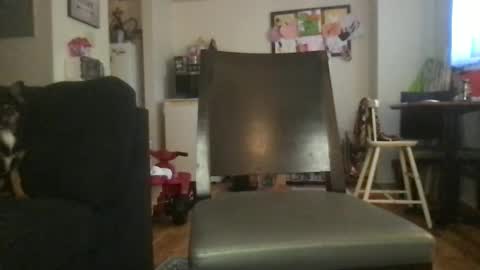 Snapshot of thedevinemilf chatting on September 20, 2025, 6:31 pm Masked Milf Christina online show from September 20, 2025, 6:31 pm