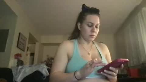 Snapshot of thedevinemilf chatting on January 16, 2026, 2:48 am Masked Milf Christina online show from January 16, 2026, 2:48 am
