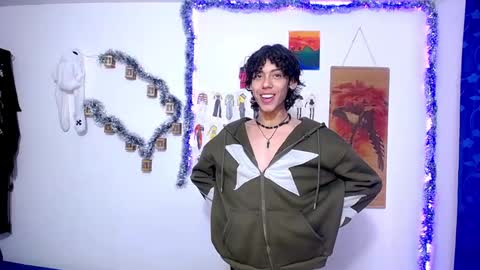 Snapshot of thedoll_ethan chatting on November 17, 2025, 8:58 pm ethan online show from November 17, 2025, 8:58 pm