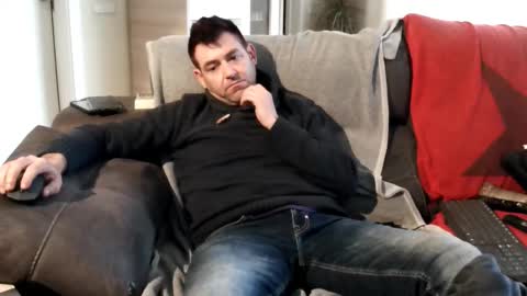 Snapshot of thedolly2010 chatting on March 6, 2026, 5:20 pm thedolly2010 online show from March 6, 2026, 5:20 pm