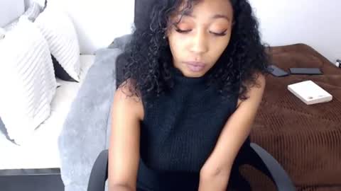 Snapshot of thee_habibah chatting on June 14, 2026, 10:39 am Habibah online show from June 14, 2026, 10:39 am