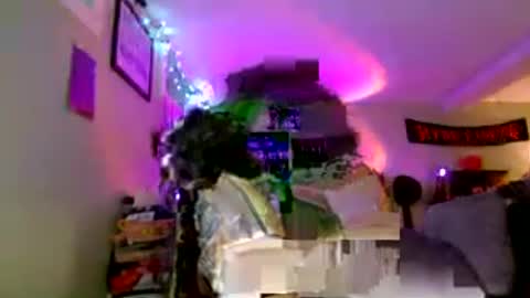 Snapshot of theeking_venus chatting on June 24, 2026, 2:32 am KIng Venus online show from June 24, 2026, 2:32 am