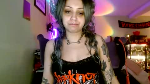 Snapshot of theeking_venus chatting on July 5, 2026, 3:23 am KIng Venus online show from July 5, 2026, 3:23 am