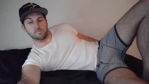 Theetwohander online show from February 22, 2026, 7:01 pm