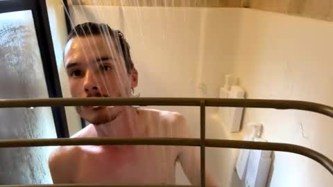 thefake420 online show from January 3, 2025, 7:29 pm