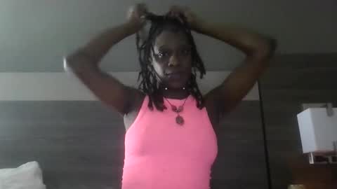 thefoxyonefiesty online show from December 2, 2025, 8:52 am