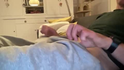 Snapshot of thegermanguy81 chatting on October 5, 2025, 10:51 pm thegermanguy81 online show from October 5, 2025, 10:51 pm