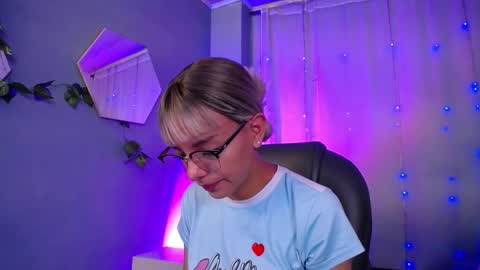 Snapshot of thegodmother_gh chatting on October 25, 2025, 3:36 am Peyton online show from October 25, 2025, 3:36 am