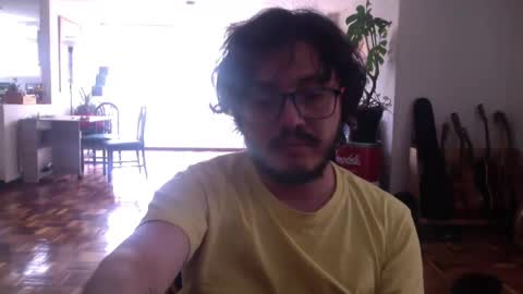 Snapshot of theguitarmistery chatting on February 15, 2026, 6:04 pm theguitarmistery online show from February 15, 2026, 6:04 pm