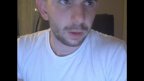 Snapshot of thehamlaaa chatting on October 9, 2025, 9:35 pm thehamlaaa online show from October 9, 2025, 9:35 pm