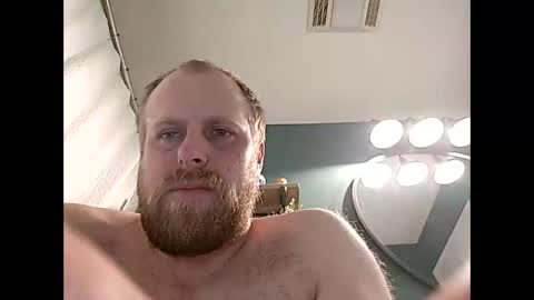 Snapshot of thehammerxx chatting on October 18, 2025, 10:49 am thehammerxx online show from October 18, 2025, 10:49 am