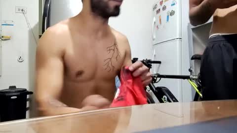 thehousedog online show from February 7, 2025, 9:26 pm