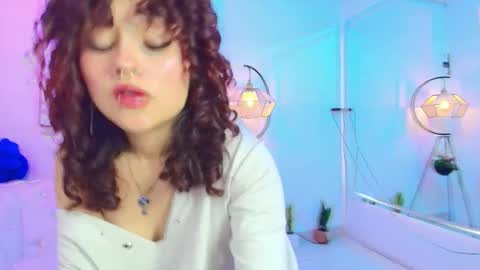 Theia  online show from January 11, 2025, 1:32 pm