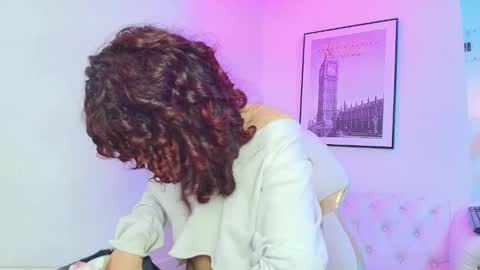 Theia  online show from January 11, 2025, 4:36 pm