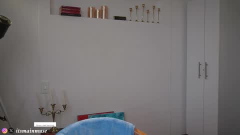 Snapshot of theirismuse chatting on December 4, 2025, 9:34 pm Iris online show from December 4, 2025, 9:34 pm