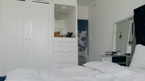 Snapshot of theislandgirl chatting on January 14, 2026, 8:47 pm Lily Marie online show from January 14, 2026, 8:47 pm