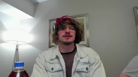 Snapshot of thejohnnystone chatting on April 8, 2026, 11:37 pm Johnny Stone online show from April 8, 2026, 11:37 pm