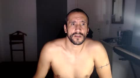 Snapshot of thekingofpains chatting on September 10, 2025, 8:31 pm KINGOFPAINS online show from September 10, 2025, 8:31 pm