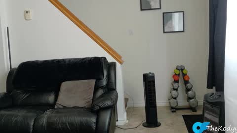 thekodyy online show from October 21, 2025, 4:51 pm