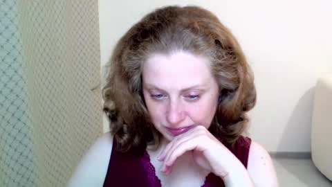 Snapshot of theladysblush chatting on May 27, 2026, 6:49 pm Ella online show from May 27, 2026, 6:49 pm