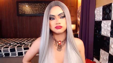 Paula online show from July 12, 2026, 10:34 pm