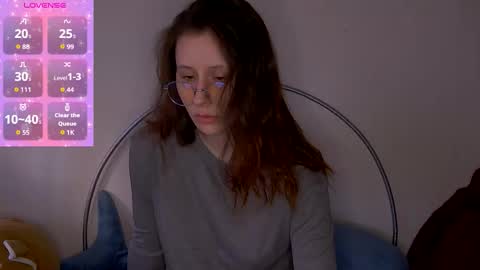 Snapshot of thelavess chatting on March 18, 2026, 7:00 am thelavess online show from March 18, 2026, 7:00 am