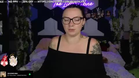 Snapshot of thelilithjane chatting on July 2, 2026, 1:05 am Lilith Jane online show from July 2, 2026, 1:05 am