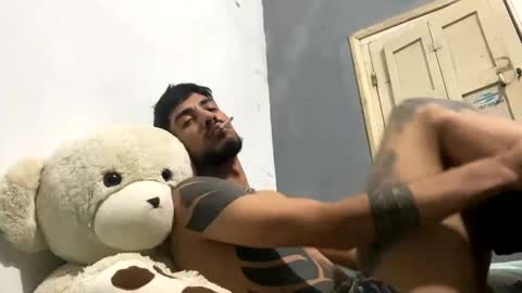 themarttinguyyy online show from December 10, 2024, 3:52 am