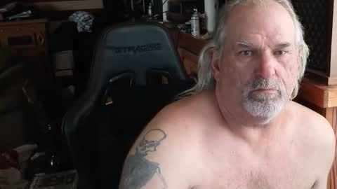 Snapshot of themasseure1 chatting on May 1, 2026, 10:47 pm themasseure1 online show from May 1, 2026, 10:47 pm
