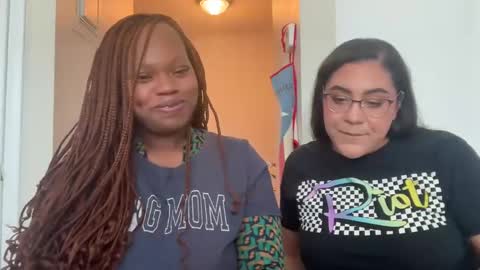 nicole3 online show from January 26, 2025, 6:48 pm