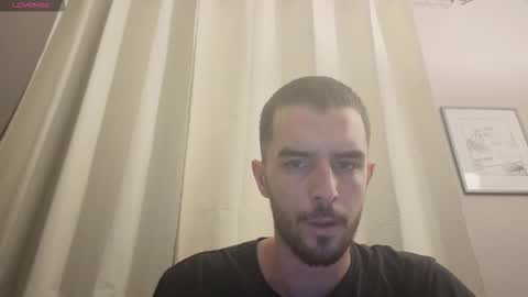 themmistokles online show from September 26, 2025, 8:13 pm