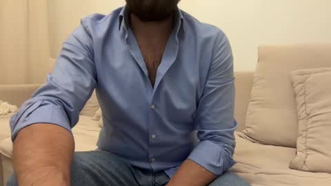 Snapshot of themonarchgoat chatting on February 2, 2025, 8:41 pm TheMonarchGoat online show from February 2, 2025, 8:41 pm