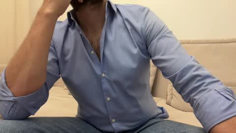 Snapshot of themonarchgoat chatting on February 2, 2025, 11:42 pm TheMonarchGoat online show from February 2, 2025, 11:42 pm