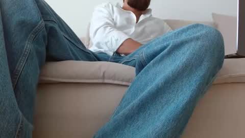 Snapshot of themonarchgoat chatting on September 9, 2025, 6:35 am TheMonarchGoat online show from September 9, 2025, 6:35 am