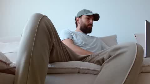 Snapshot of themonarchgoat chatting on October 27, 2025, 8:18 am TheMonarchGoat online show from October 27, 2025, 8:18 am