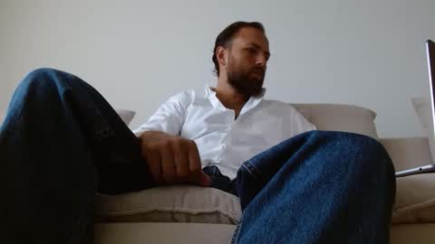 Snapshot of themonarchgoat chatting on November 18, 2025, 10:31 am TheMonarchGoat online show from November 18, 2025, 10:31 am