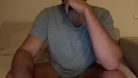 Snapshot of themonarchgoat chatting on December 1, 2025, 1:21 am TheMonarchGoat online show from December 1, 2025, 1:21 am