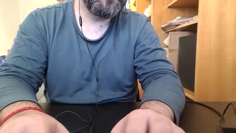 themoontiger online show from December 13, 2025, 8:36 pm