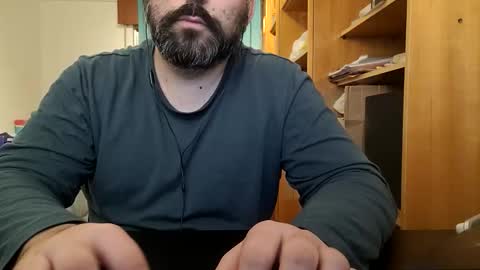 themoontiger online show from December 15, 2025, 9:19 pm