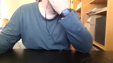 themoontiger online show from December 16, 2025, 9:42 pm