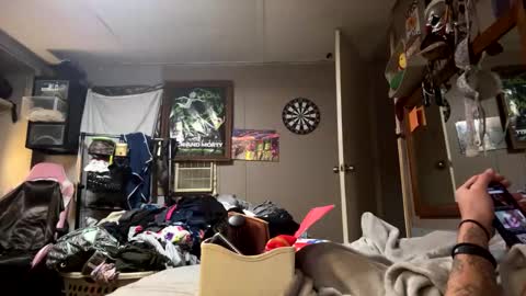 Snapshot of themoreulickthemoreidrip chatting on February 14, 2025, 9:13 am themoreulickthemoreidrip online show from February 14, 2025, 9:13 am