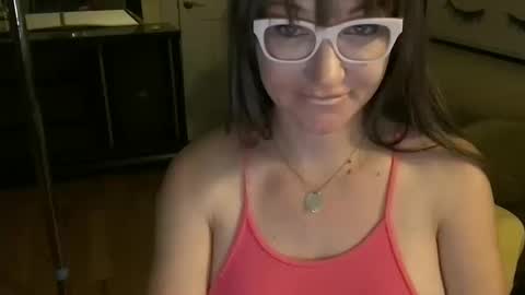 Snapshot of themrsnelson chatting on October 17, 2025, 7:33 am Cach Nelson online show from October 17, 2025, 7:33 am